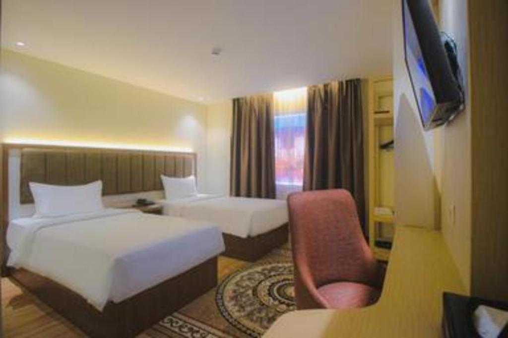 Grand Qin Hotel Banjarbaru Exterior photo